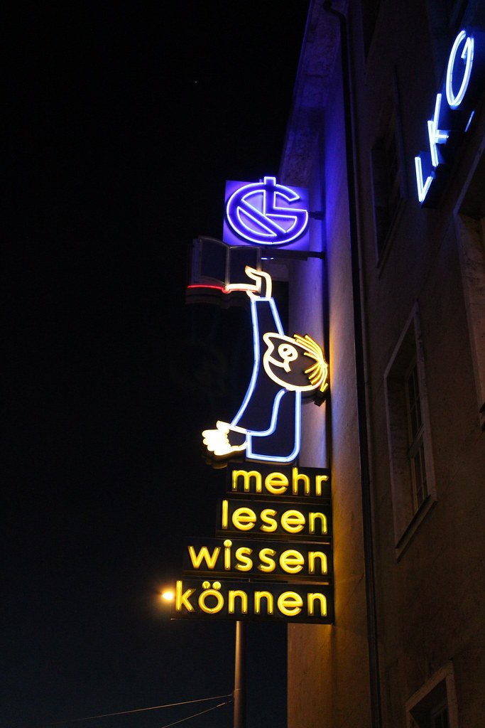 GDR Neon Sign: Learn More, Know More, Do More at the Former Leipzig Commission and Wholesale Bookstore