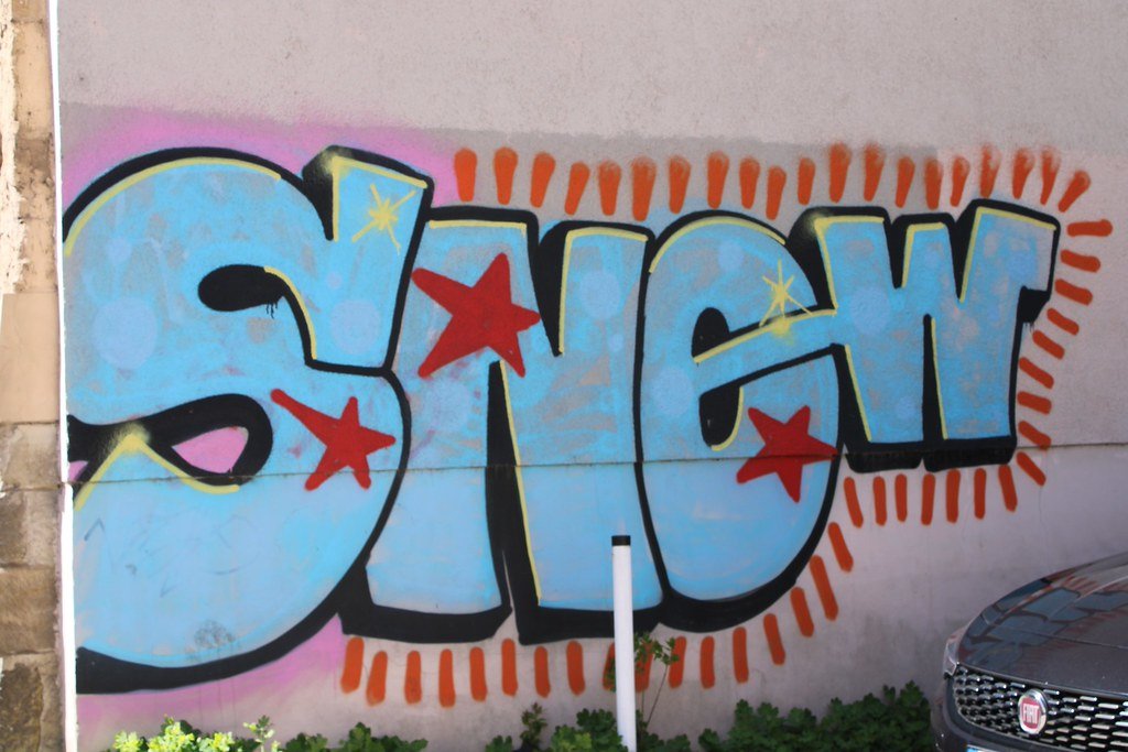 Graffiti SNOW