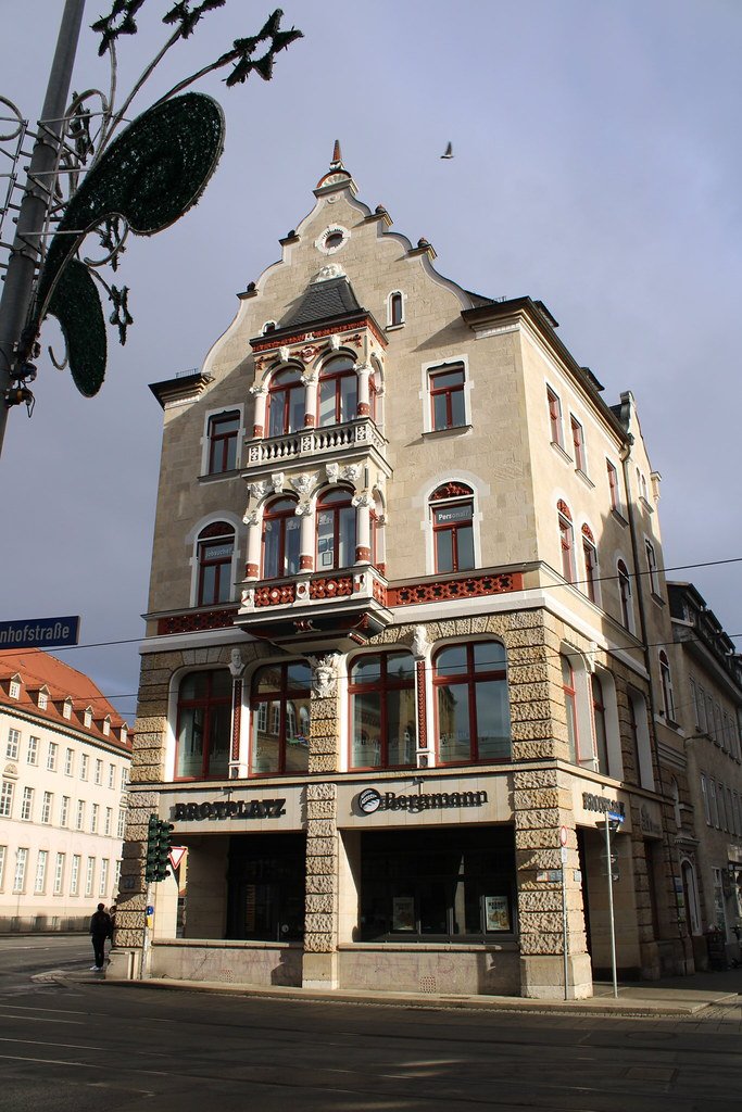 Historic building in Erfurt's station district
