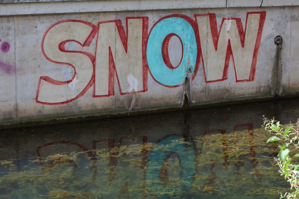 Graffiti SNOW