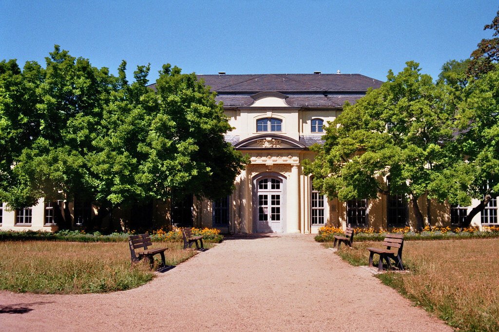 analog photography: Teahouse in the Altenburg Castle Park in Thuringia